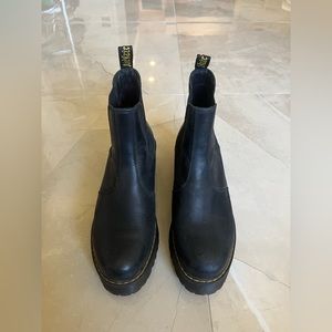 Dr. Marten boots without laces!